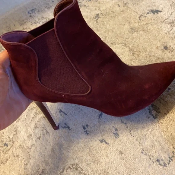Suede Tory Burch booties! - Picture 4 of 6